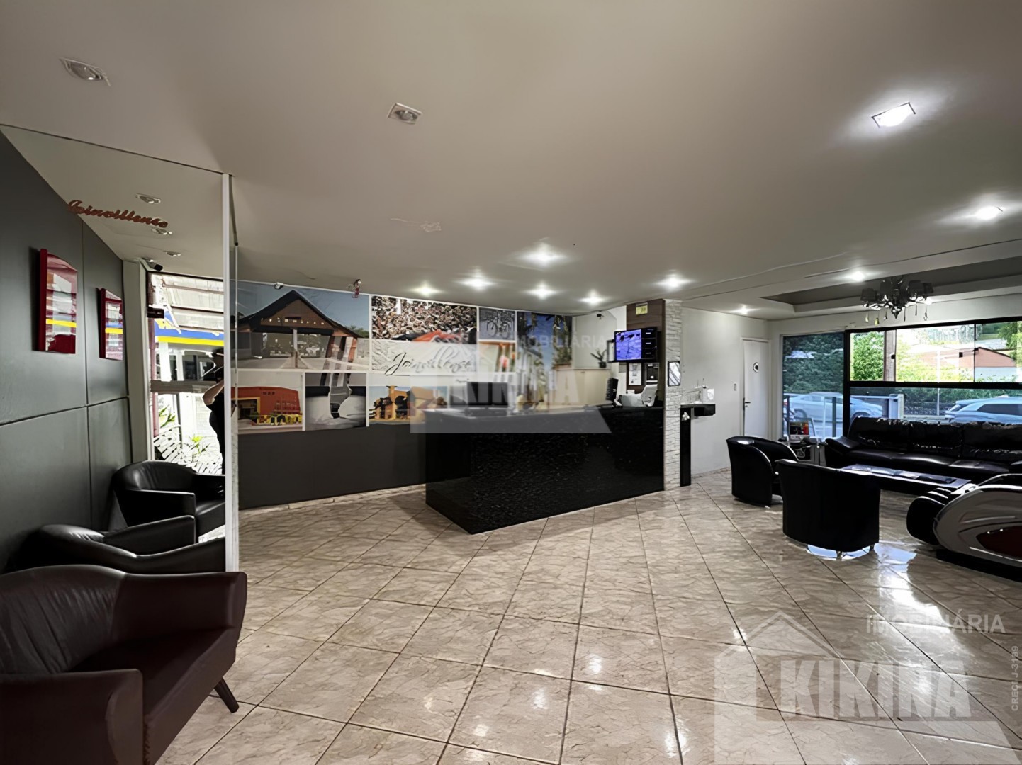 Sala/Conjunto Comercial à venda em Centro, Joinville — Portal Chave Fácil