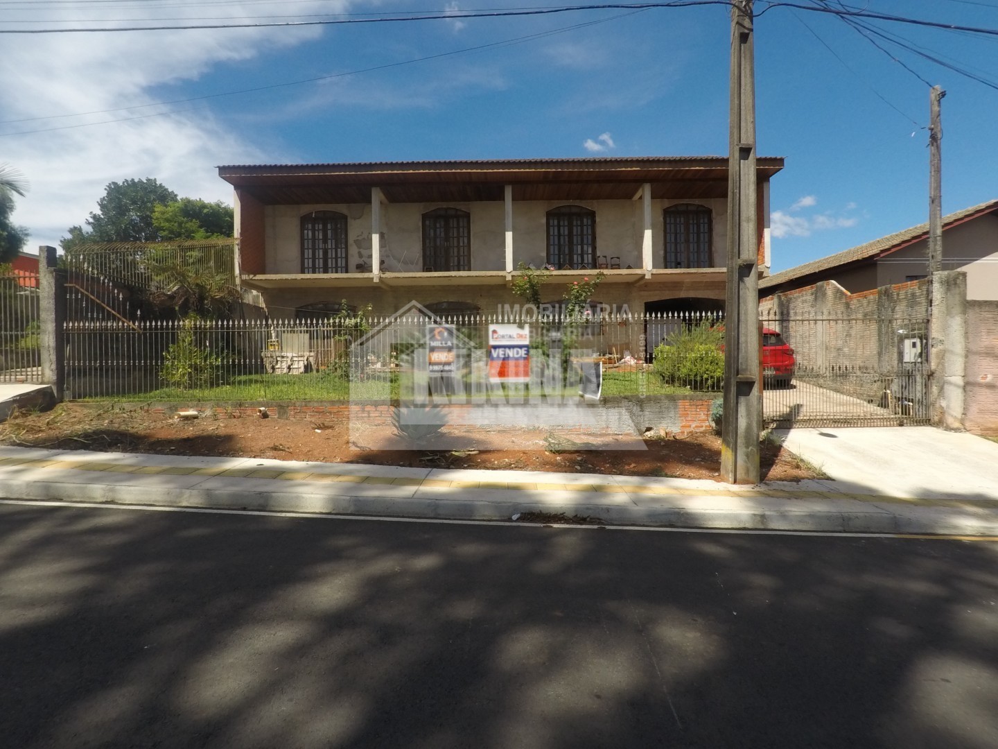 Casa à venda em Colonia Dona Luiza, Ponta Grossa — Portal Chave Fácil