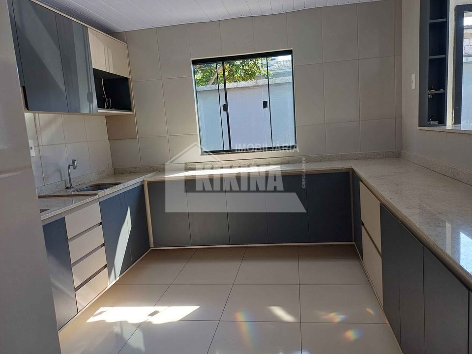 Casa à venda em Contorno, Ponta Grossa — Portal Chave Fácil