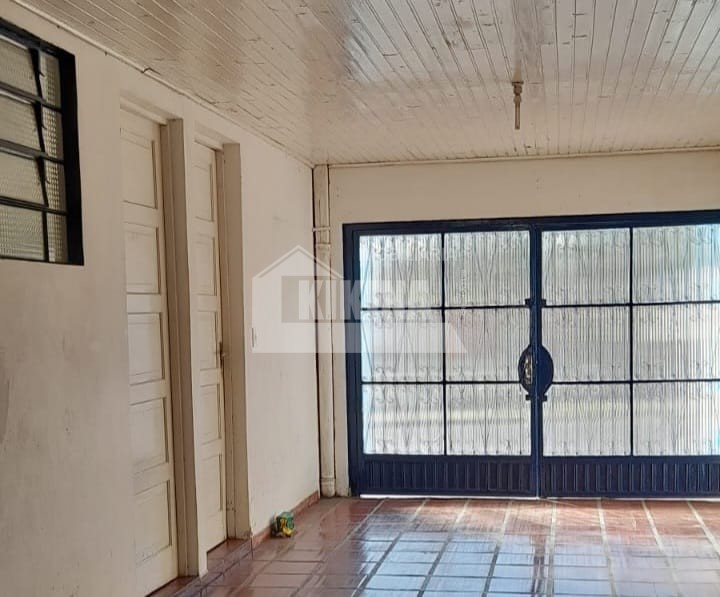 Casa à venda em Uvaranas, Ponta Grossa — Portal Chave Fácil