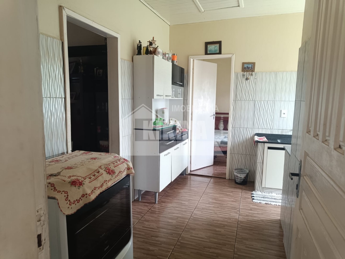 Casa à venda em Uvaranas, Ponta Grossa — Portal Chave Fácil