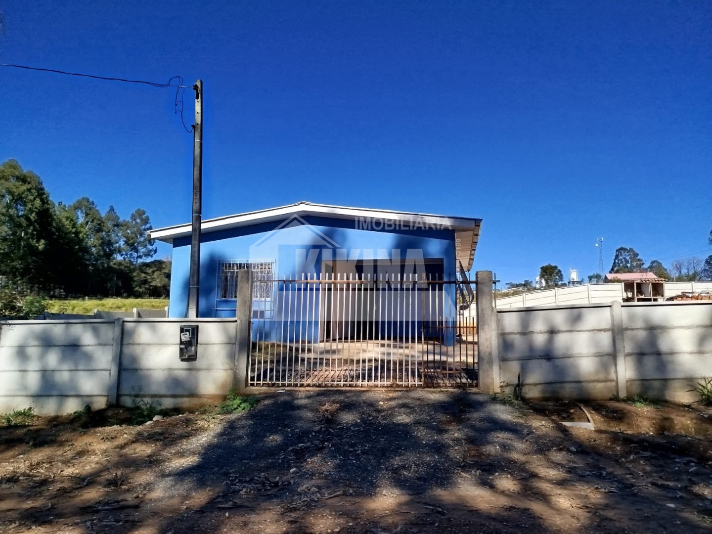 Casa à venda em Distrito Uvaia, Curitiba — Portal Chave Fácil