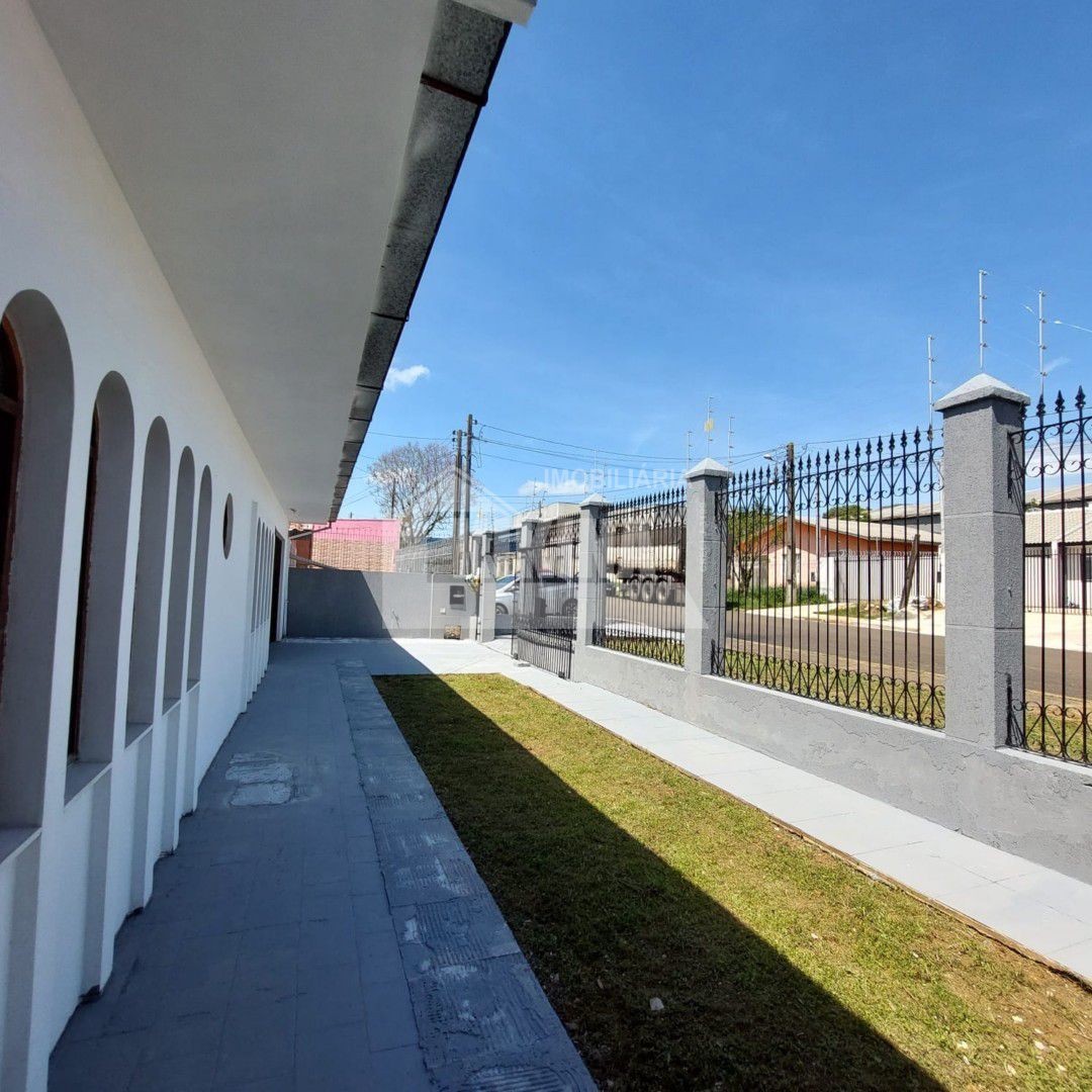Casa à venda em Boa Vista, Ponta Grossa — Portal Chave Fácil