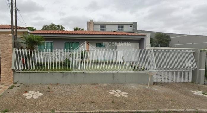 Casa à venda em Uvaranas, Ponta Grossa — Portal Chave Fácil