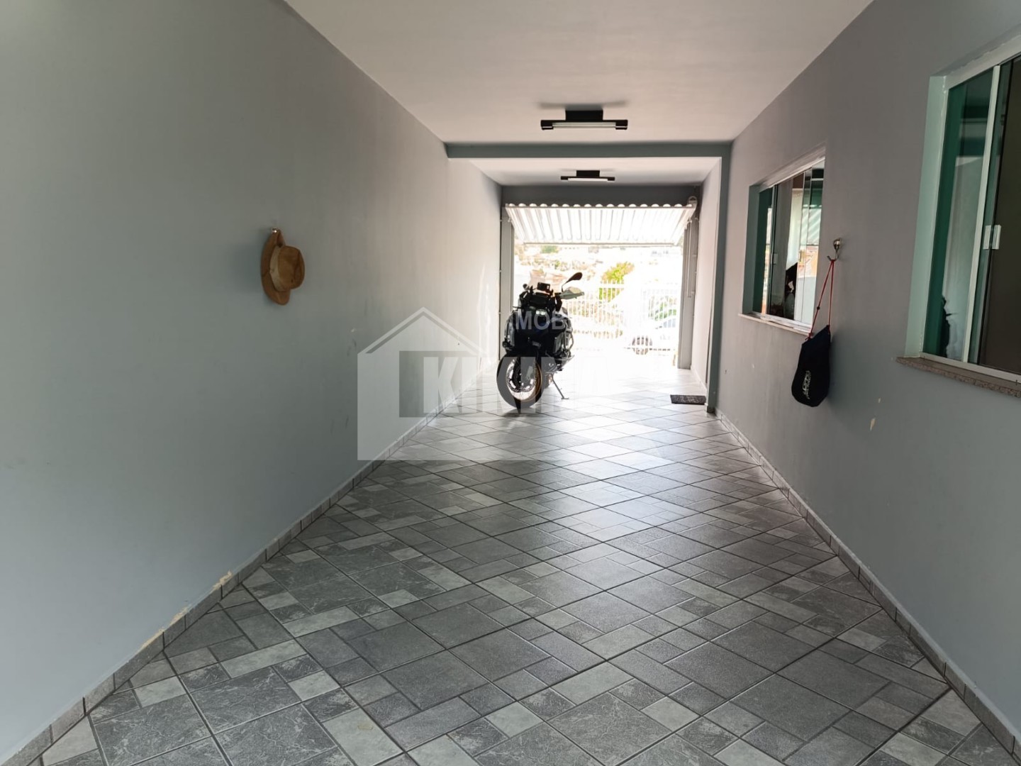 Casa à venda em Uvaranas, Ponta Grossa — Portal Chave Fácil