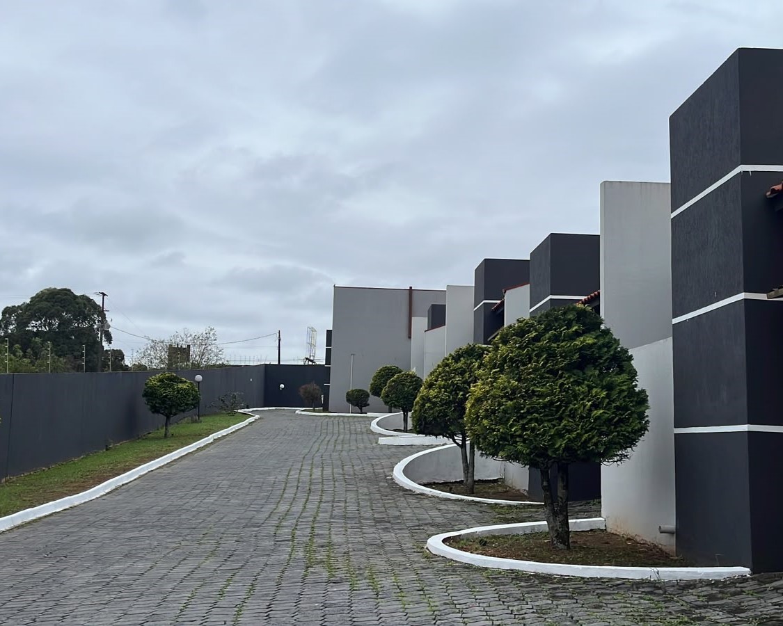 Comercial à venda em Colonia Dona Luiza, Ponta Grossa — Portal Chave Fácil