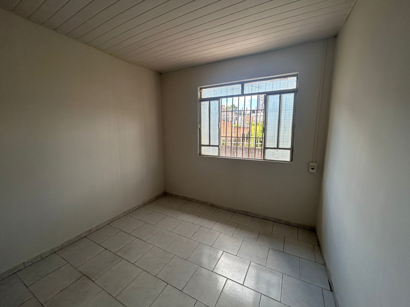 Casa para alugar em Centro, Ponta Grossa — Portal Chave Fácil