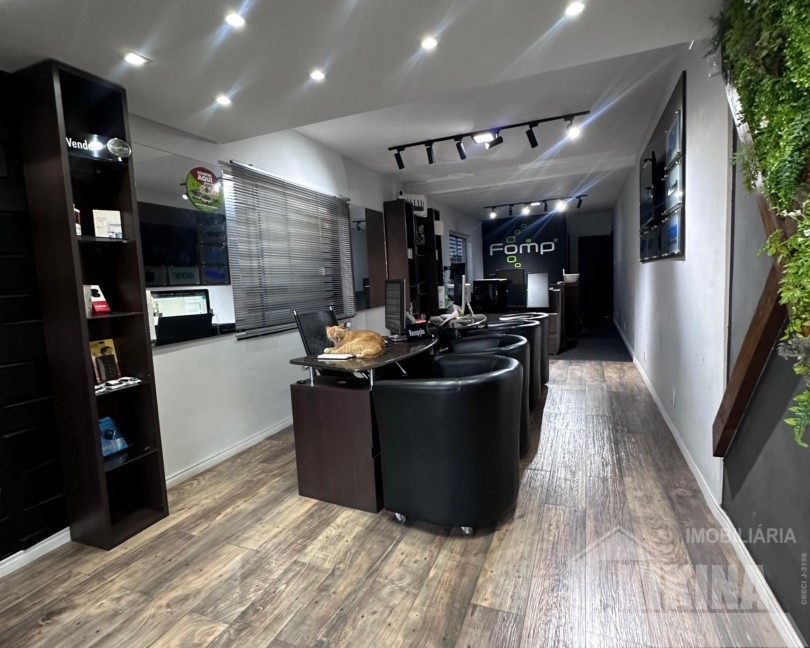 Casa à venda em Centro, Ponta Grossa — Portal Chave Fácil