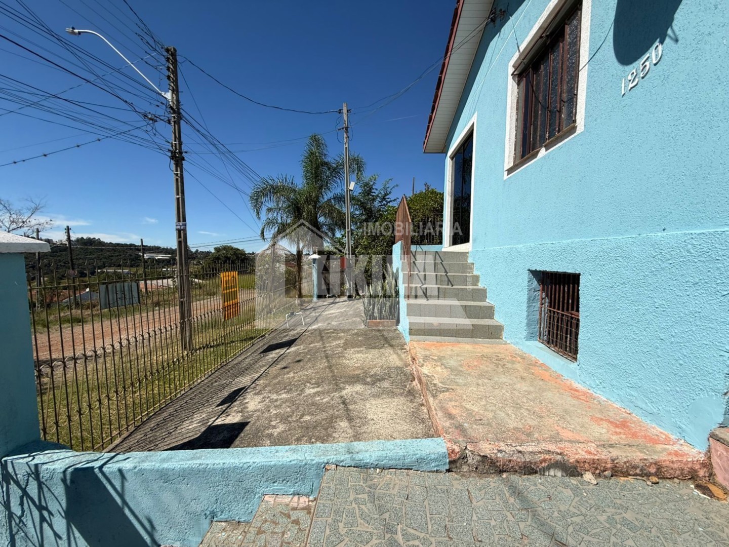 Casa à venda em Uvaranas, Ponta Grossa — Portal Chave Fácil