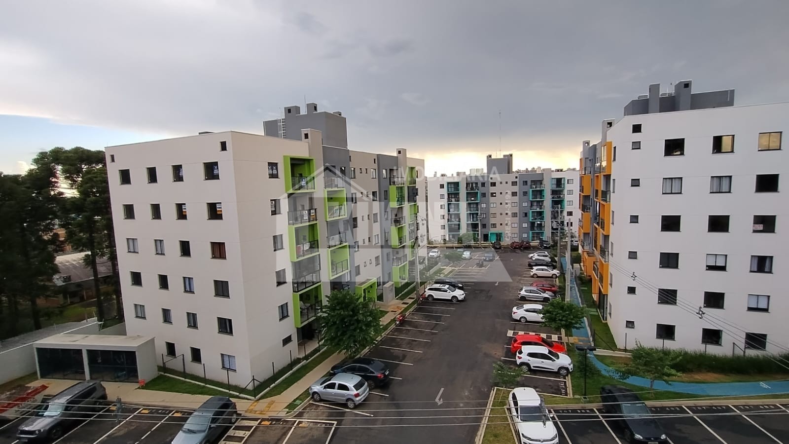 Apartamento à venda em Uvaranas, Ponta Grossa — Portal Chave Fácil