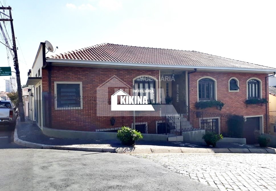 Casa à venda em Centro, Ponta Grossa — Portal Chave Fácil