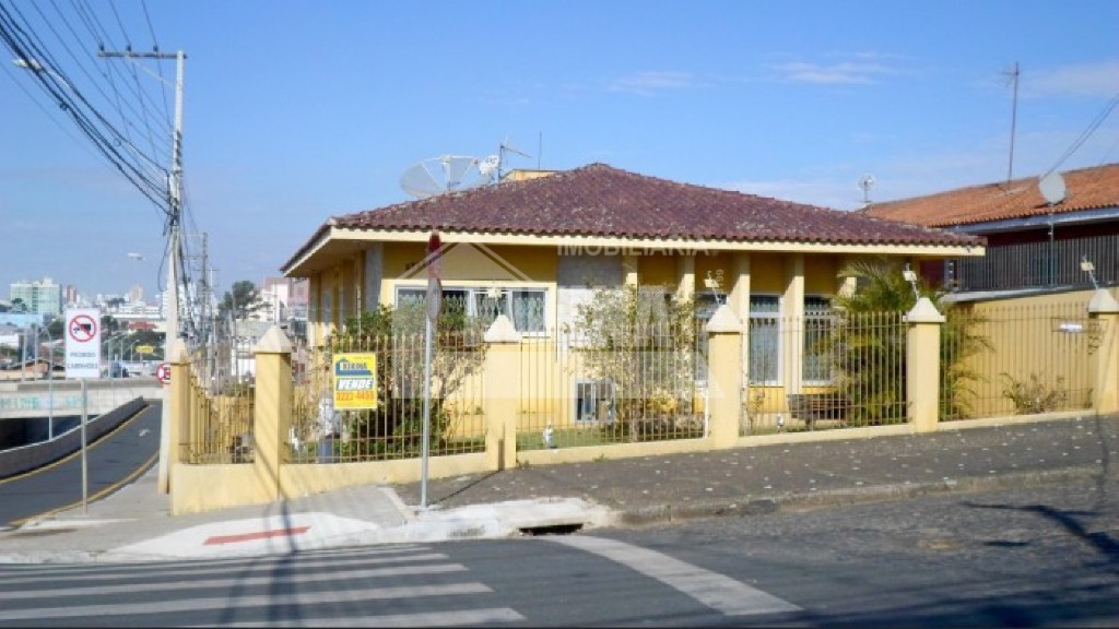 Casa à venda em Boa Vista, Ponta Grossa — Portal Chave Fácil
