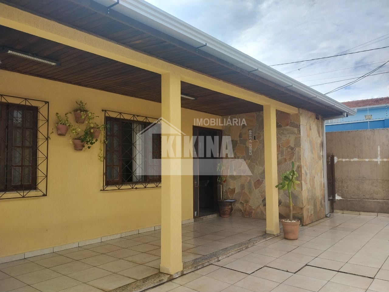 Casa à venda em Uvaranas, Ponta Grossa — Portal Chave Fácil