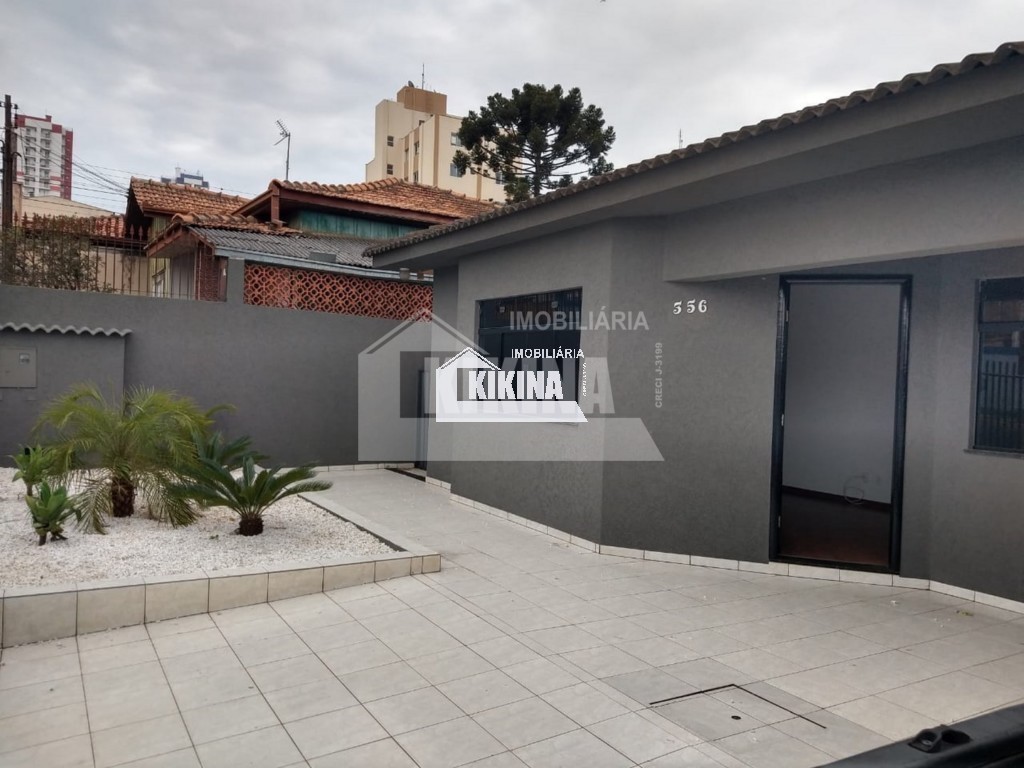 Casa à venda em Centro, Ponta Grossa — Portal Chave Fácil