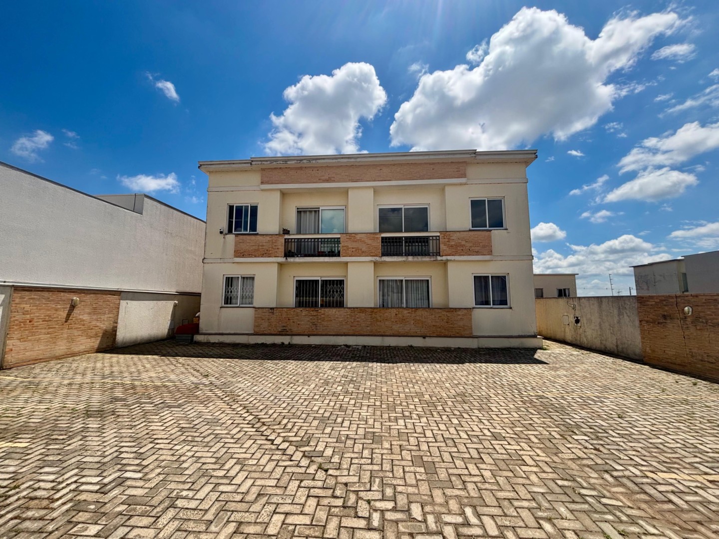 Apartamento à venda em Jardim Carvalho, Ponta Grossa — Portal Chave Fácil