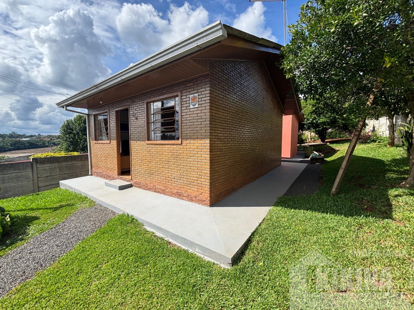 Casa à venda em Piriquitos, Ponta Grossa — Portal Chave Fácil