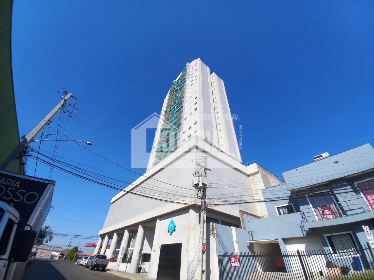 Apartamento à venda em Uvaranas, Ponta Grossa — Portal Chave Fácil