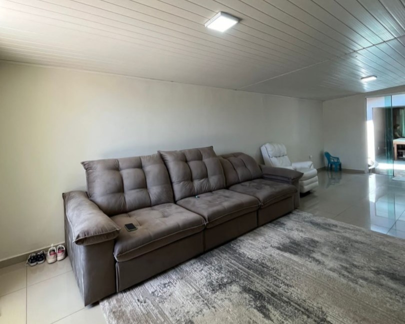 Casa à venda em Colonia Dona Luiza, Ponta Grossa — Portal Chave Fácil