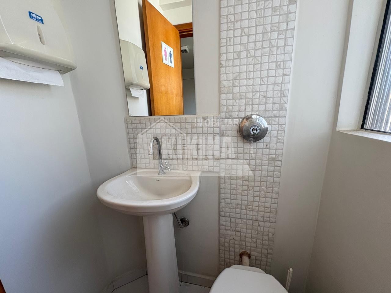 Casa à venda em Centro, Ponta Grossa — Portal Chave Fácil