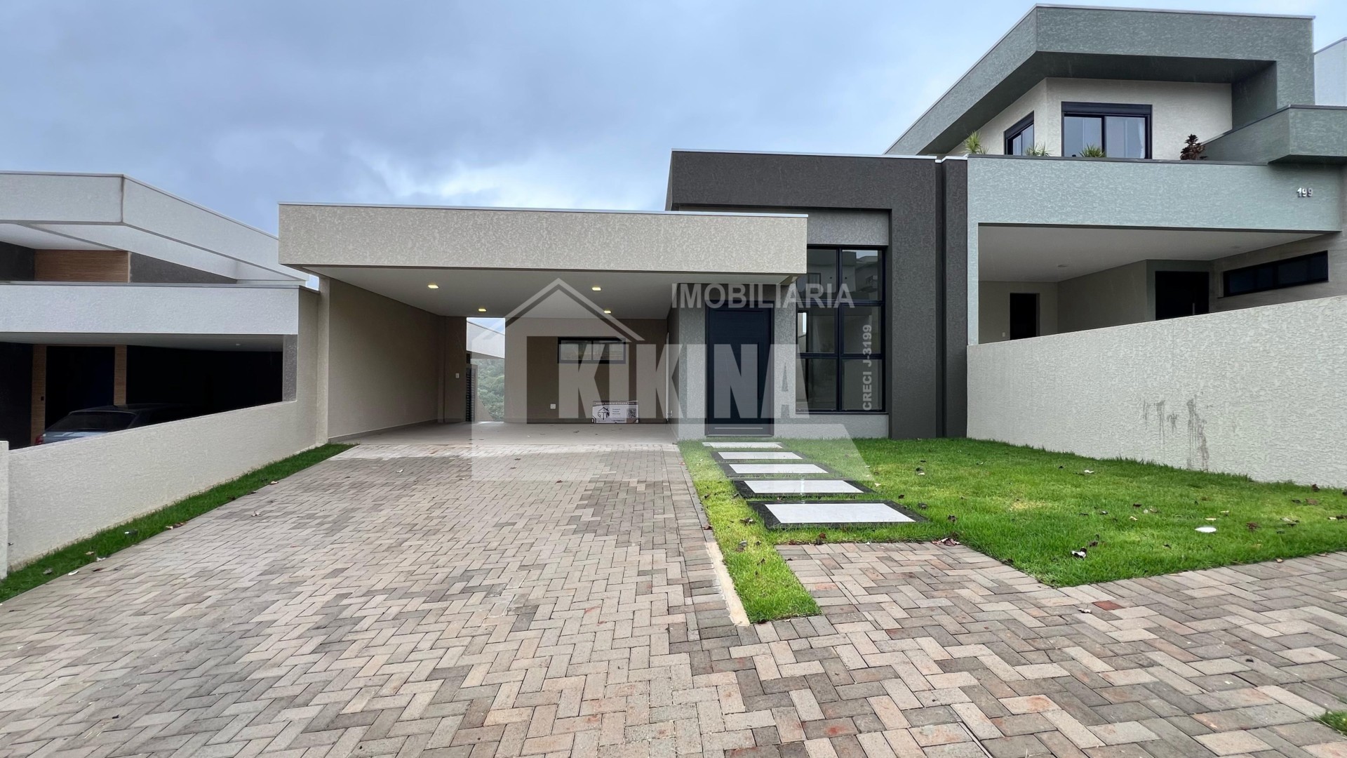 Casa à venda em Colonia Dona Luiza, Ponta Grossa — Portal Chave Fácil