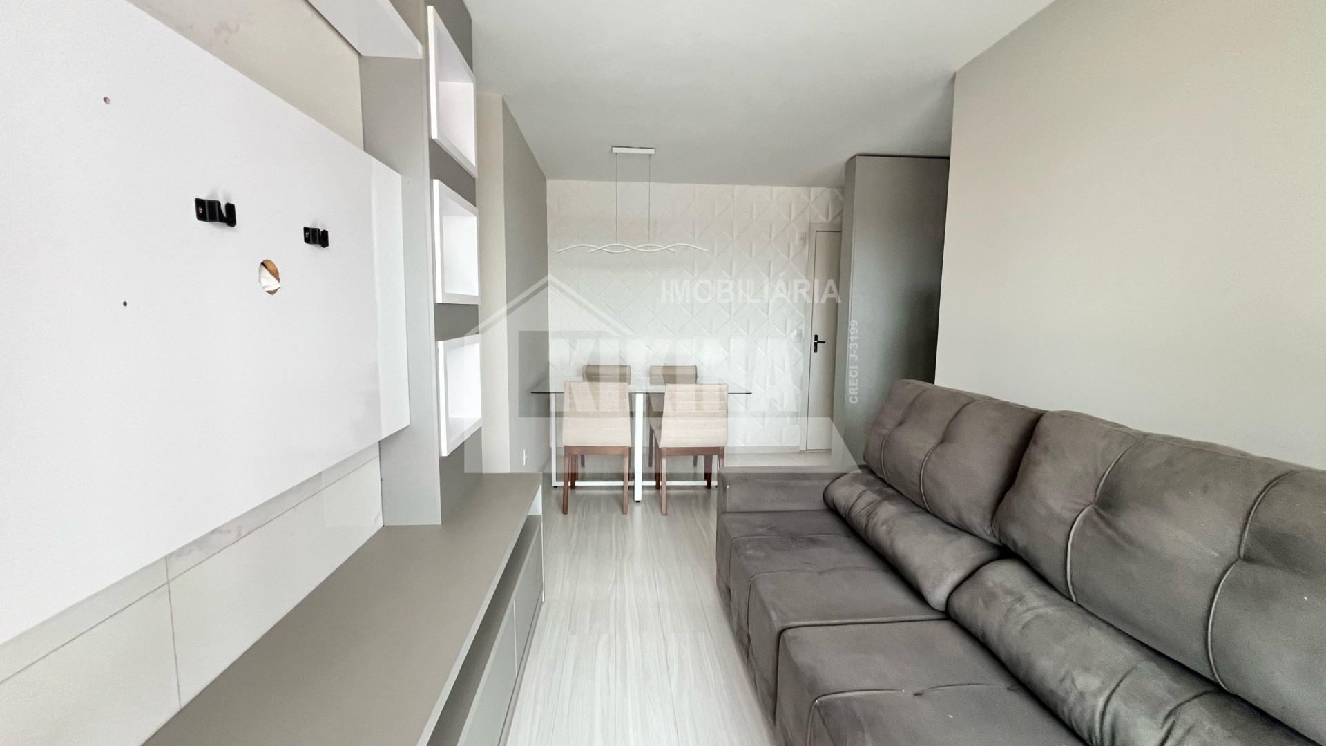 Apartamento à venda em Uvaranas, Ponta Grossa — Portal Chave Fácil