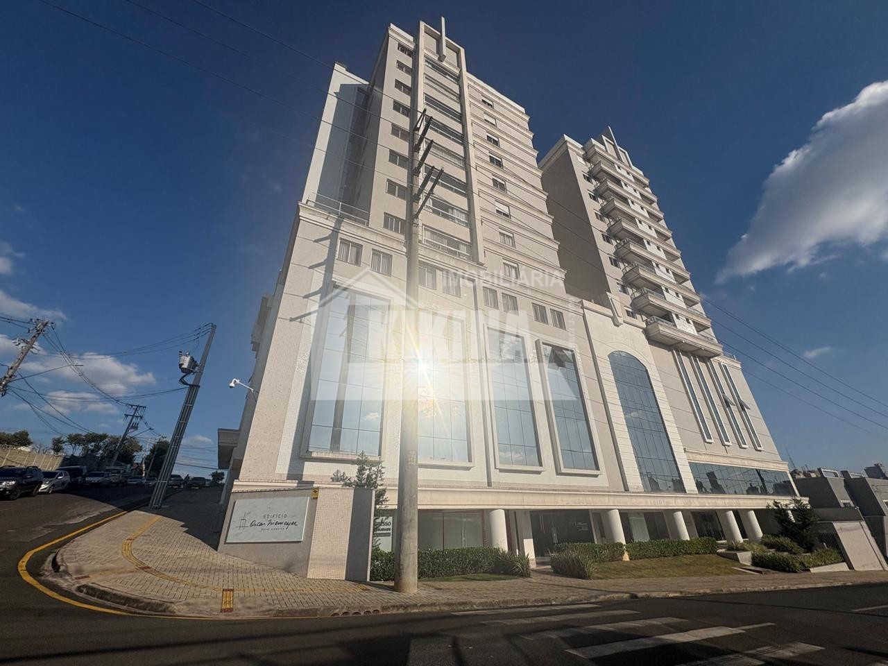 Apartamento à venda em Uvaranas, Ponta Grossa — Portal Chave Fácil