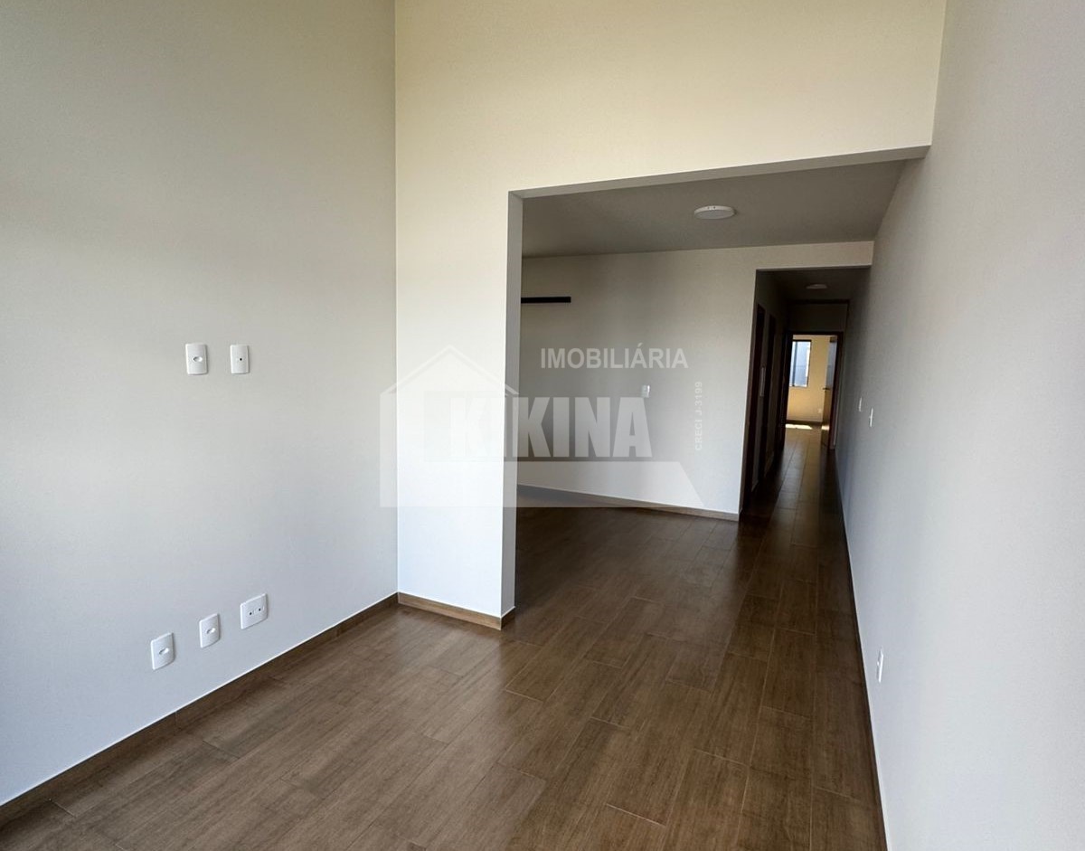 Casa à venda em Oficinas, Ponta Grossa — Portal Chave Fácil