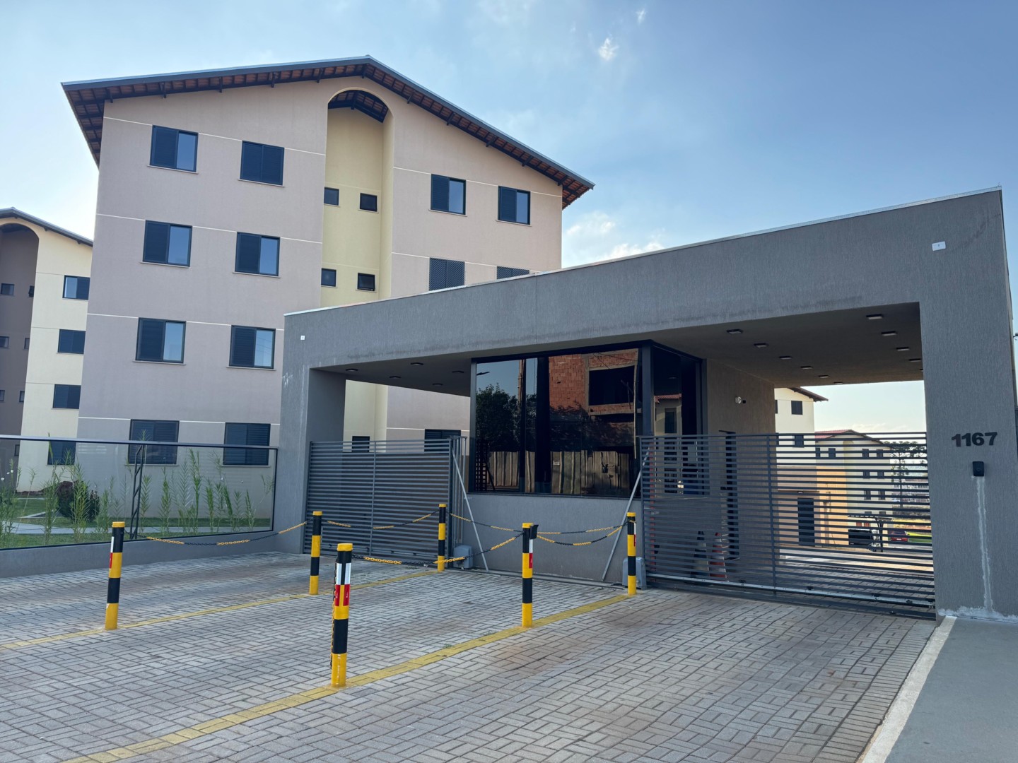 Apartamento para alugar em Uvaranas, Ponta Grossa — Portal Chave Fácil