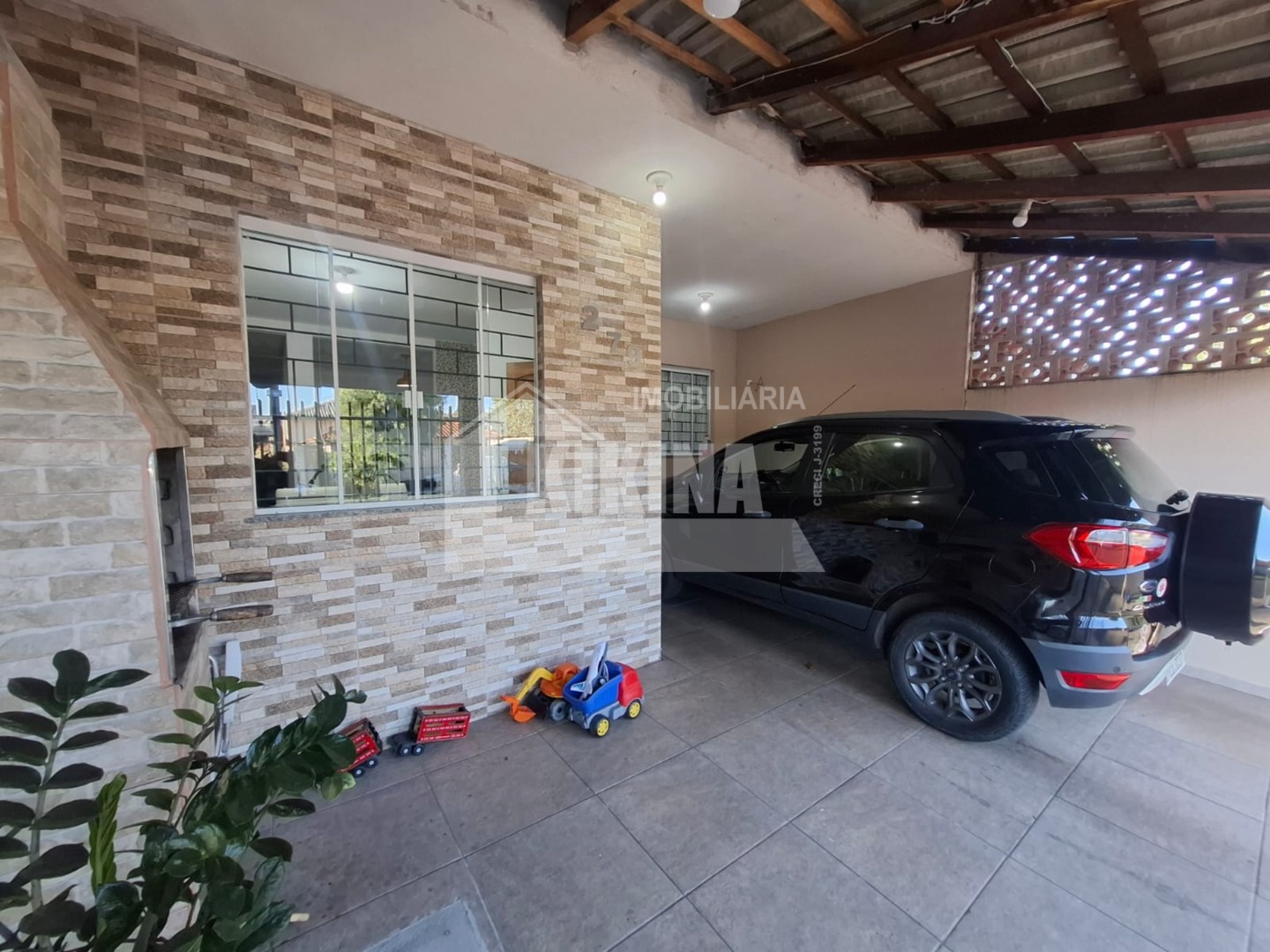 Casa à venda em Uvaranas, Ponta Grossa — Portal Chave Fácil