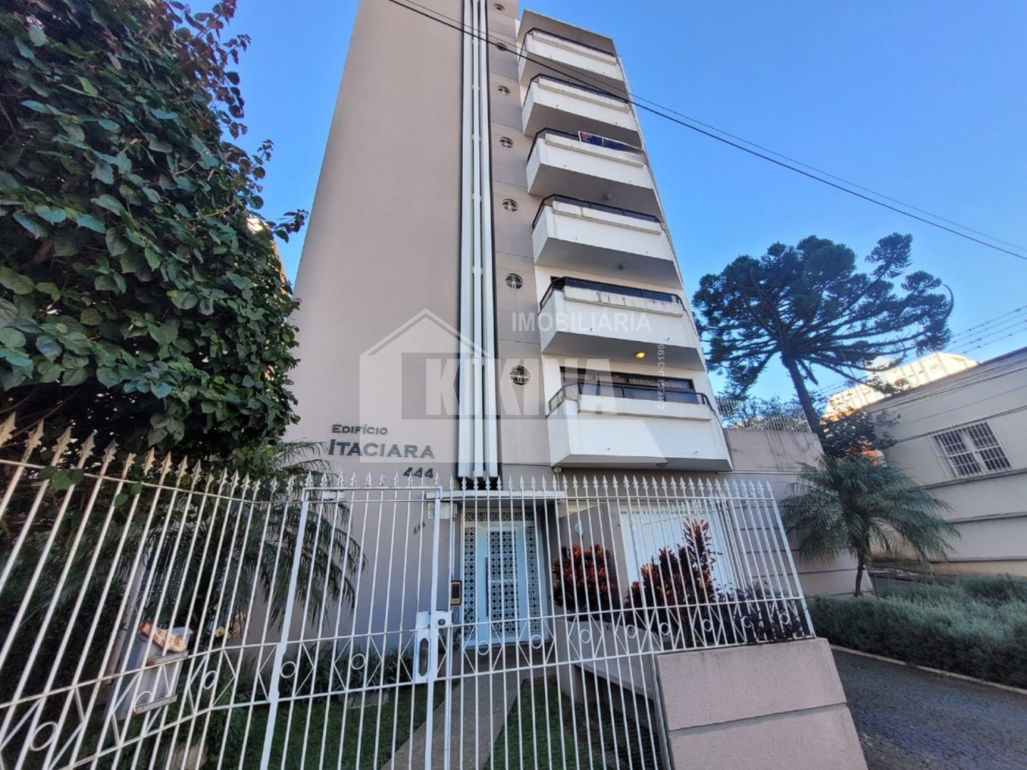 Apartamento à venda em Centro, Ponta Grossa — Portal Chave Fácil