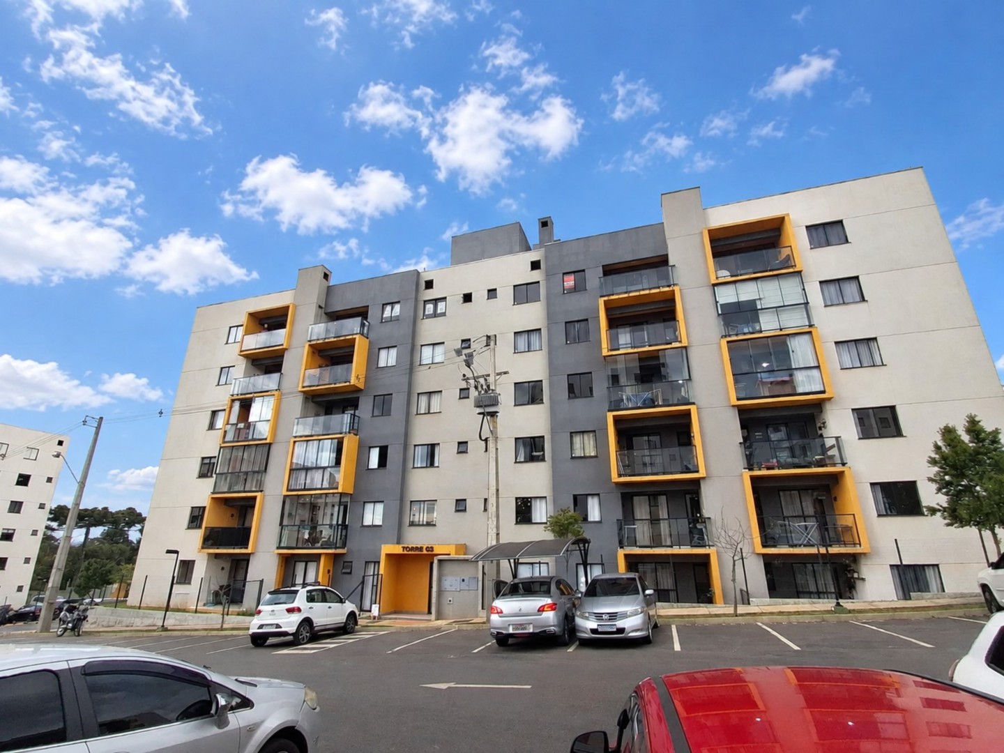 Apartamento para alugar em Uvaranas, Ponta Grossa — Portal Chave Fácil
