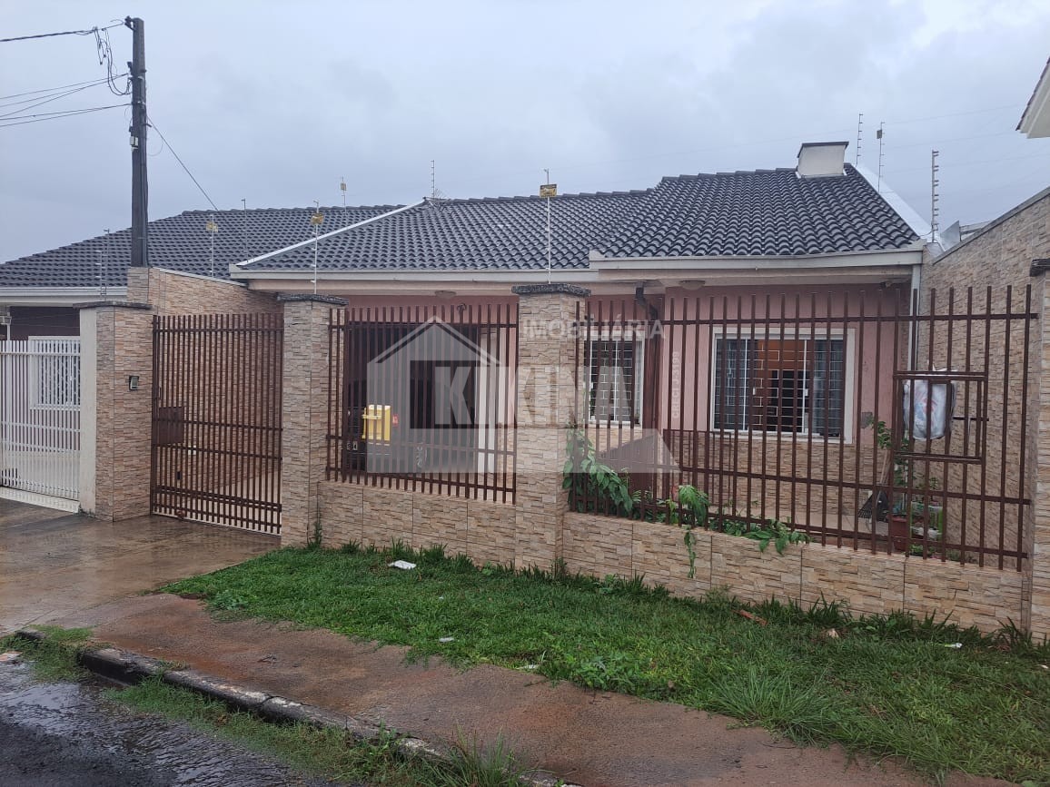 Casa à venda em Uvaranas, Ponta Grossa — Portal Chave Fácil