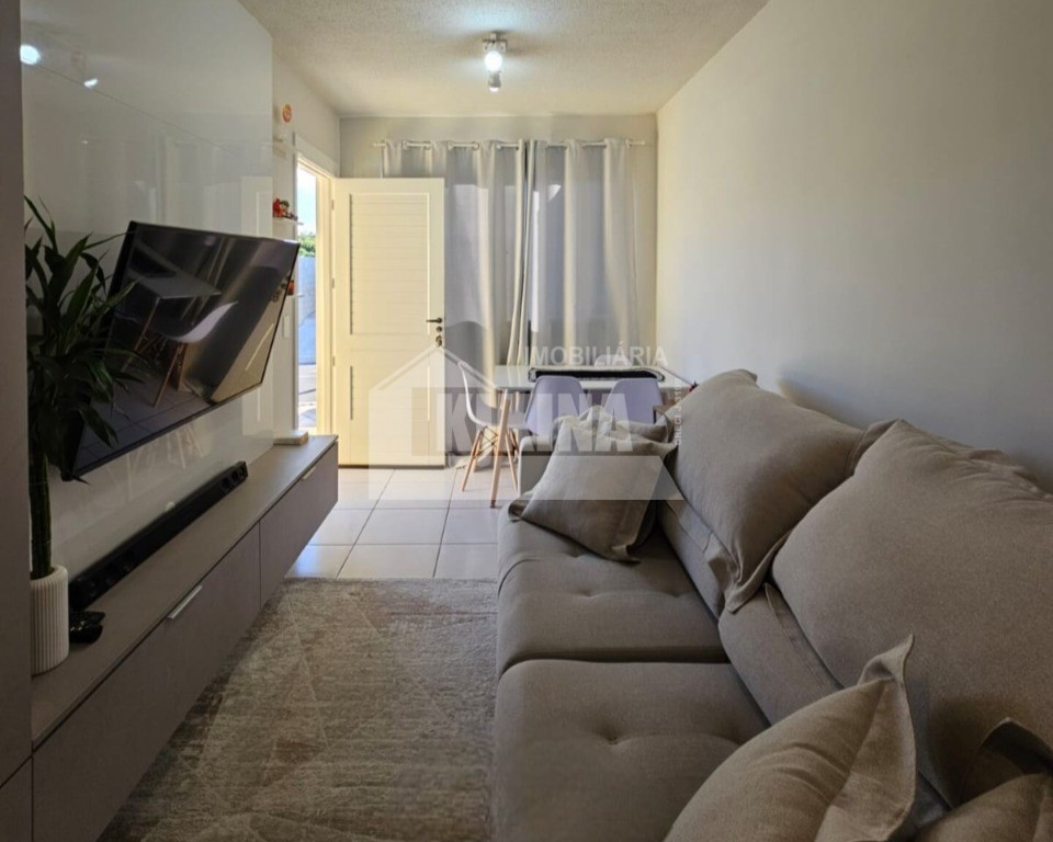 Casa à venda em Uvaranas, Ponta Grossa — Portal Chave Fácil