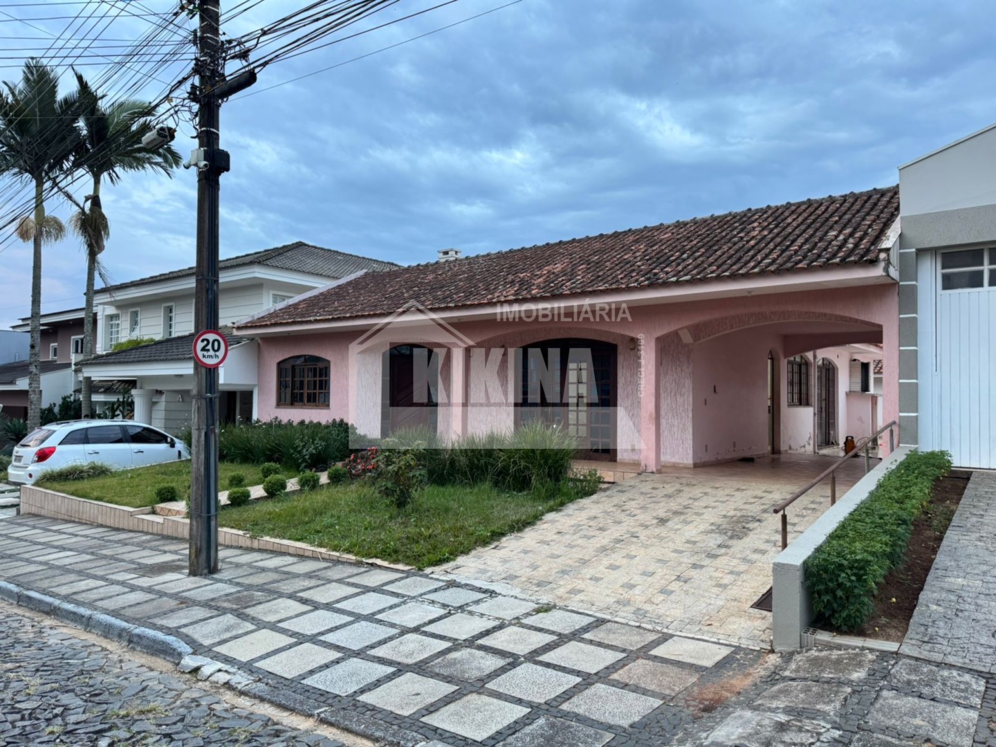 Casa à venda em Orfas, Ponta Grossa — Portal Chave Fácil