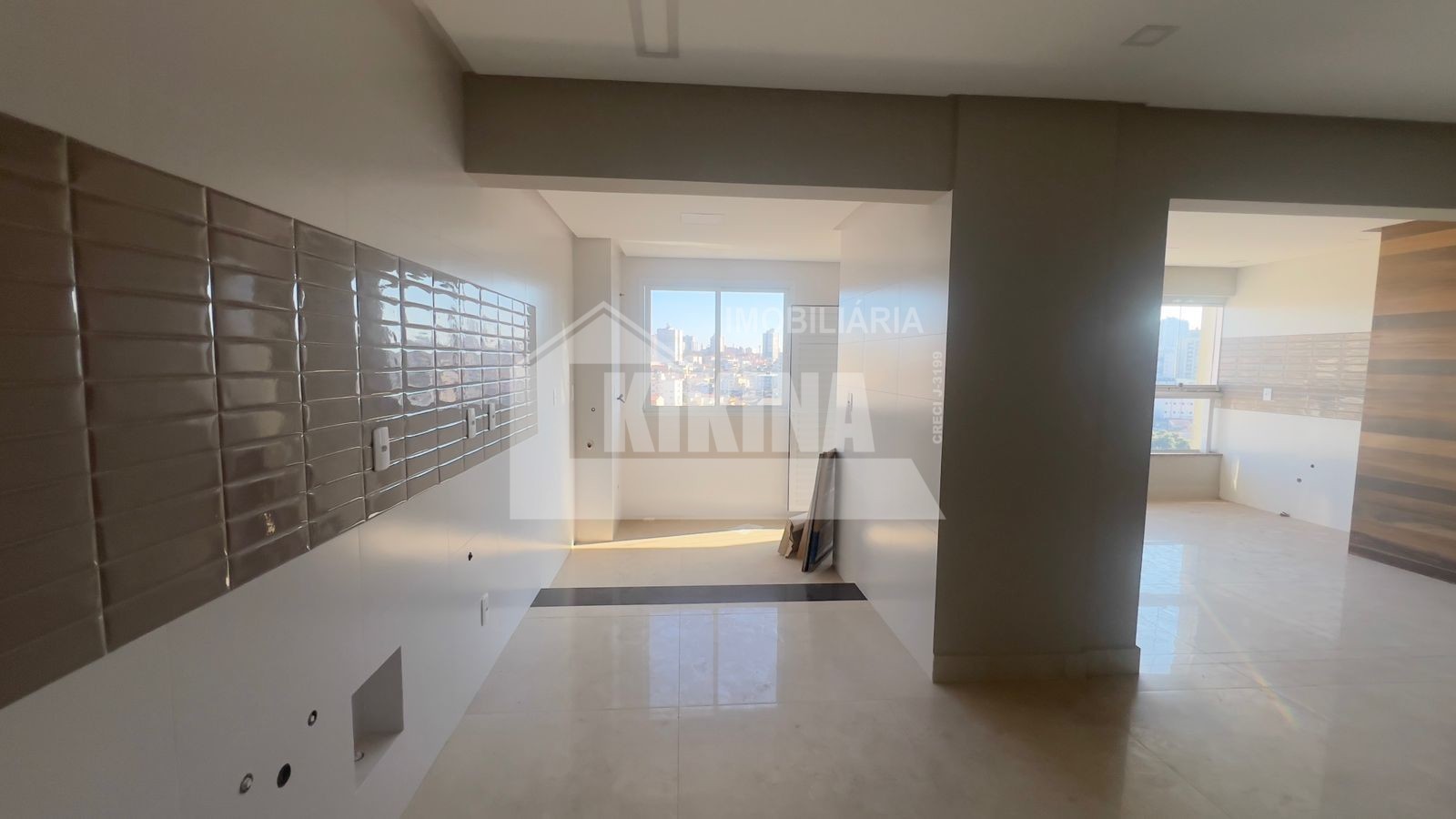 Apartamento à venda em Uvaranas, Ponta Grossa — Portal Chave Fácil