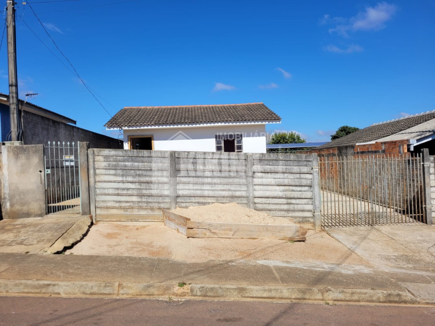Casa à venda em Neves, Ponta Grossa — Portal Chave Fácil
