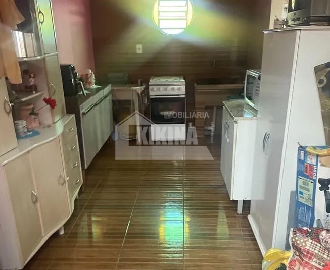 Casa à venda em Colonia Dona Luiza, Ponta Grossa — Portal Chave Fácil