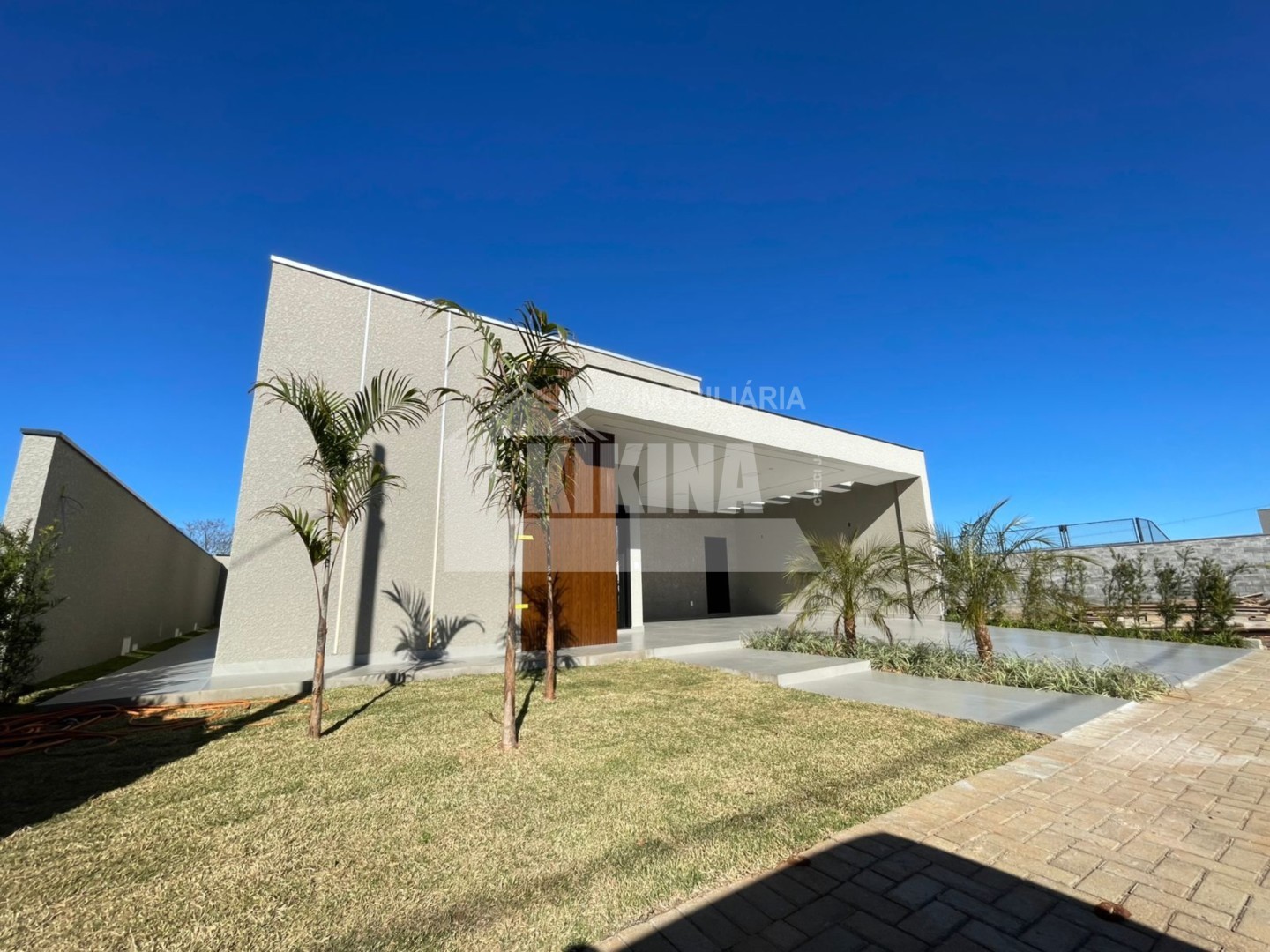 Casa à venda em Uvaranas, Ponta Grossa — Portal Chave Fácil