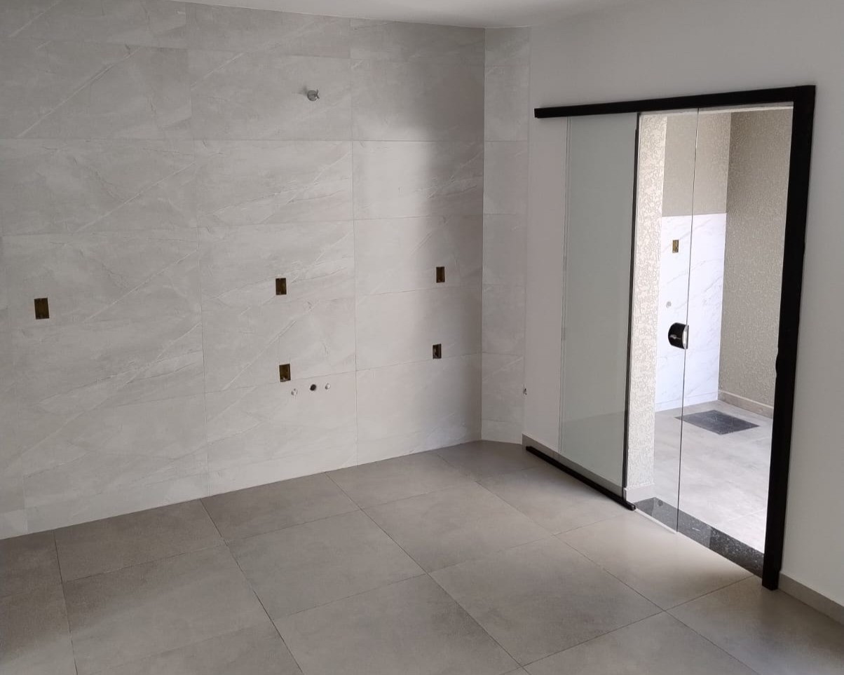 Casa à venda em Ronda, Ponta Grossa — Portal Chave Fácil