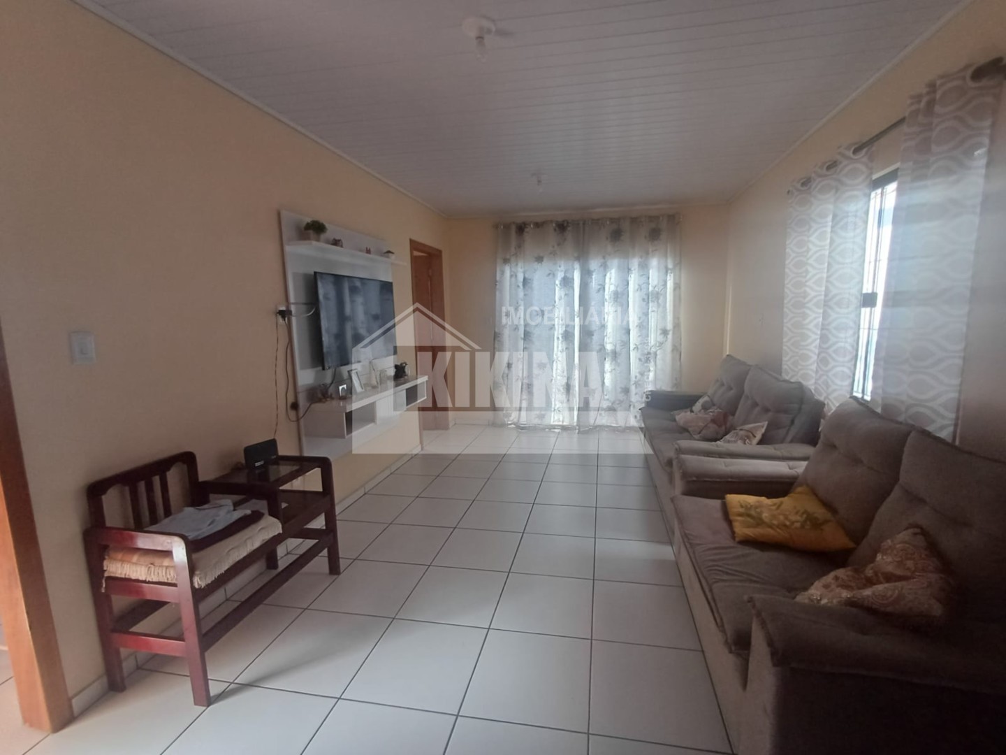 Casa à venda em Colonia Dona Luiza, Ponta Grossa — Portal Chave Fácil