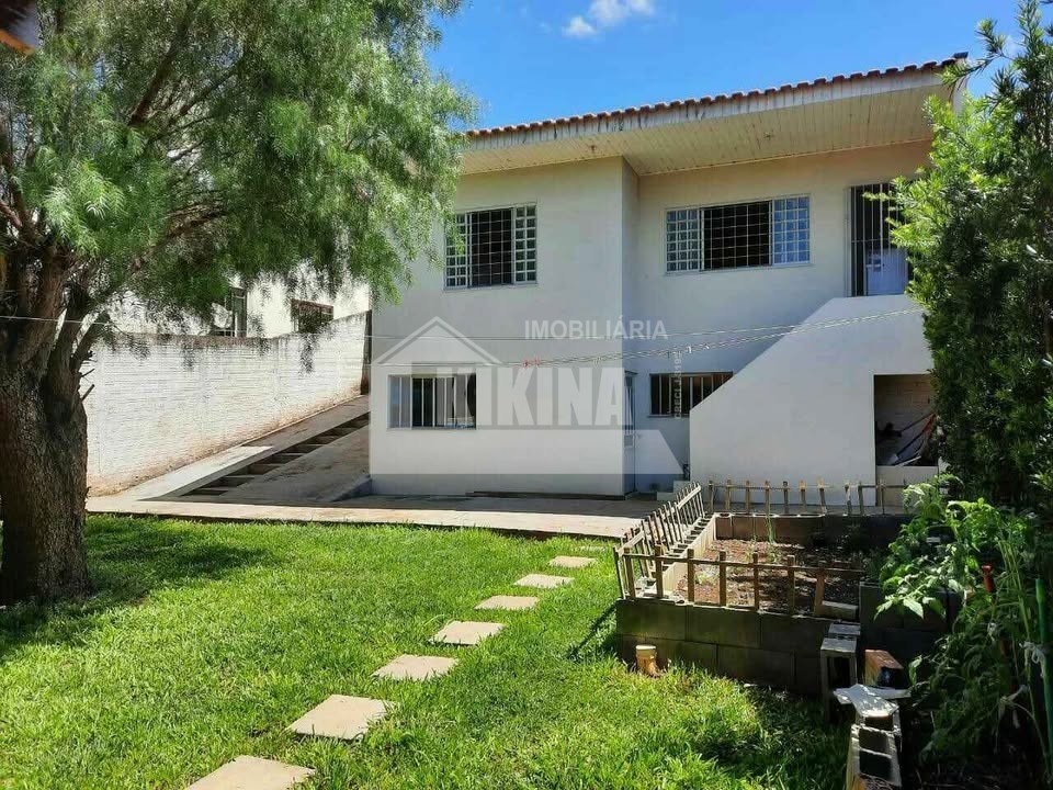 Casa à venda em Uvaranas, Ponta Grossa — Portal Chave Fácil