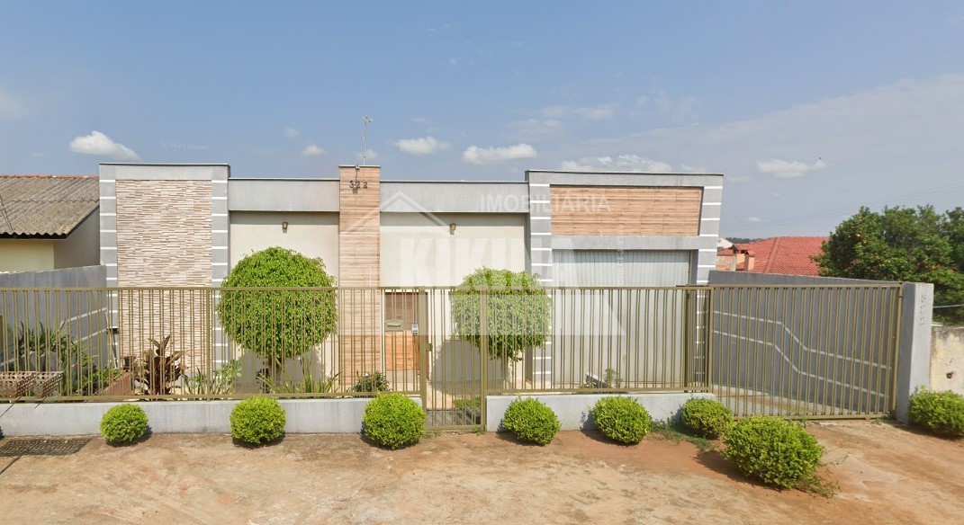 Casa à venda em Uvaranas, Ponta Grossa — Portal Chave Fácil