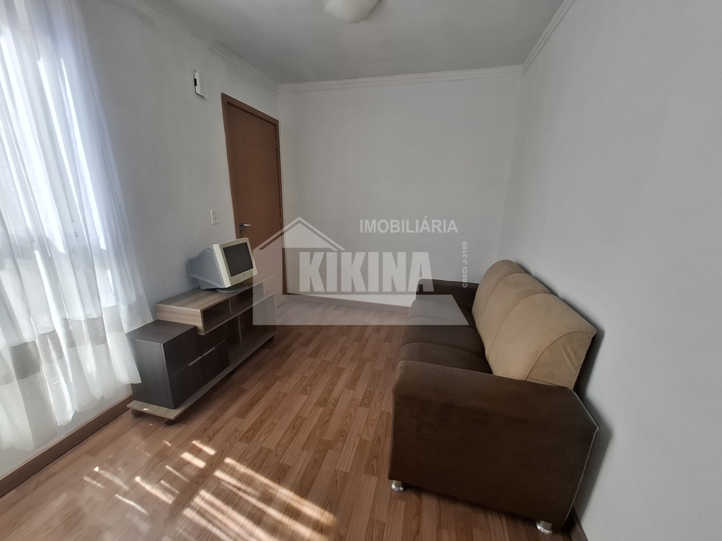Apartamento à venda em Uvaranas, Ponta Grossa — Portal Chave Fácil