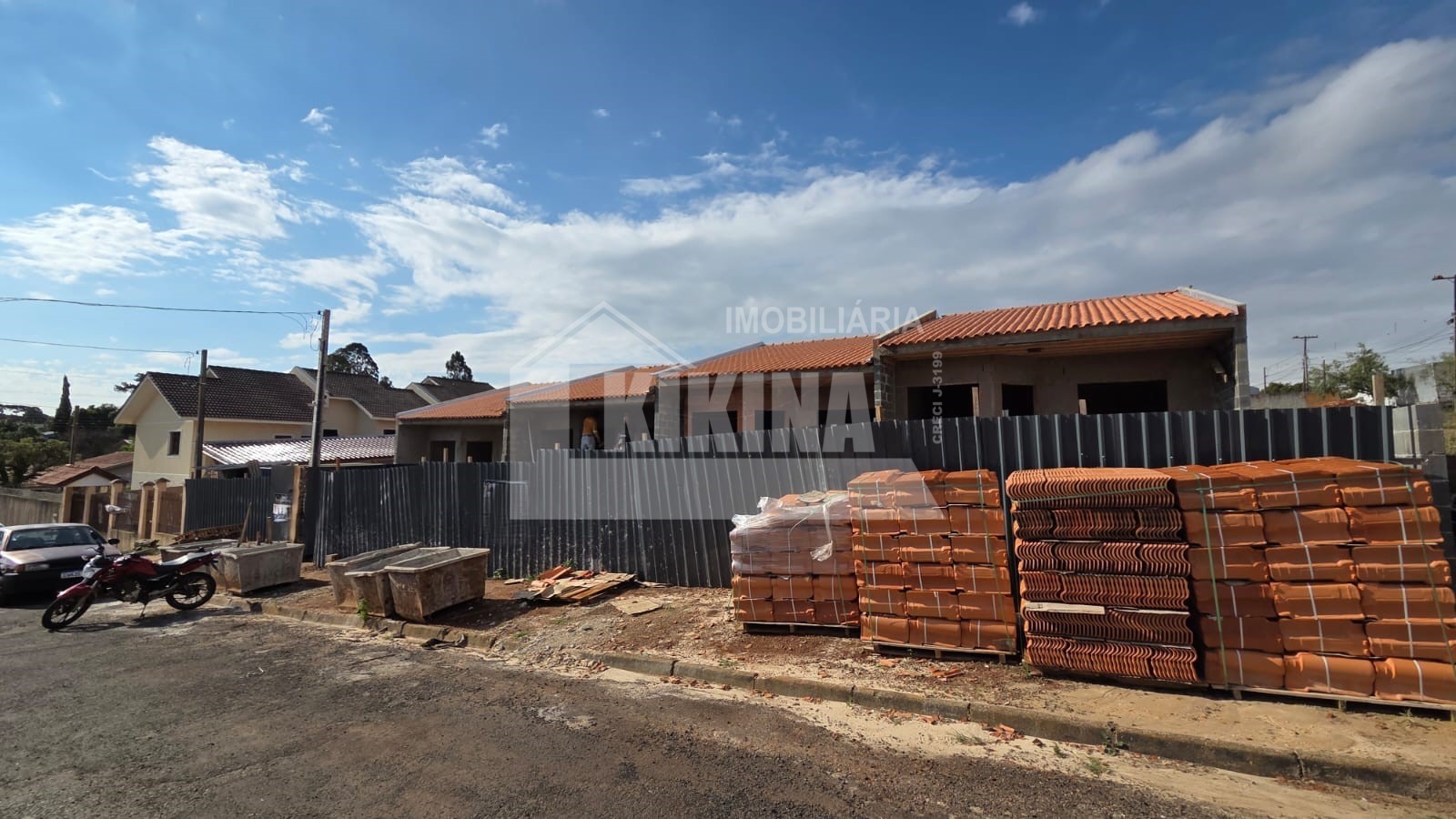 Casa à venda em Uvaranas, Ponta Grossa — Portal Chave Fácil