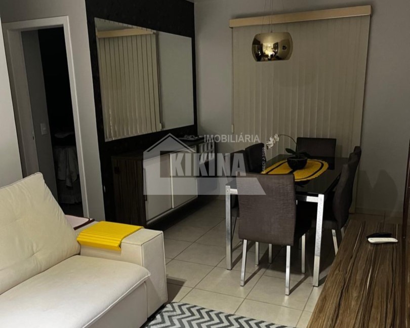 Apartamento à venda em Uvaranas, Ponta Grossa — Portal Chave Fácil