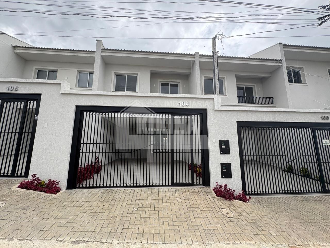 Sobrado à venda em Orfas, Ponta Grossa — Portal Chave Fácil