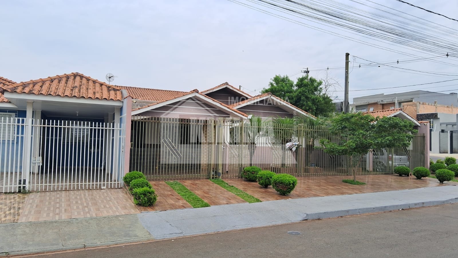 Casa à venda em Cara-cara, Ponta Grossa — Portal Chave Fácil