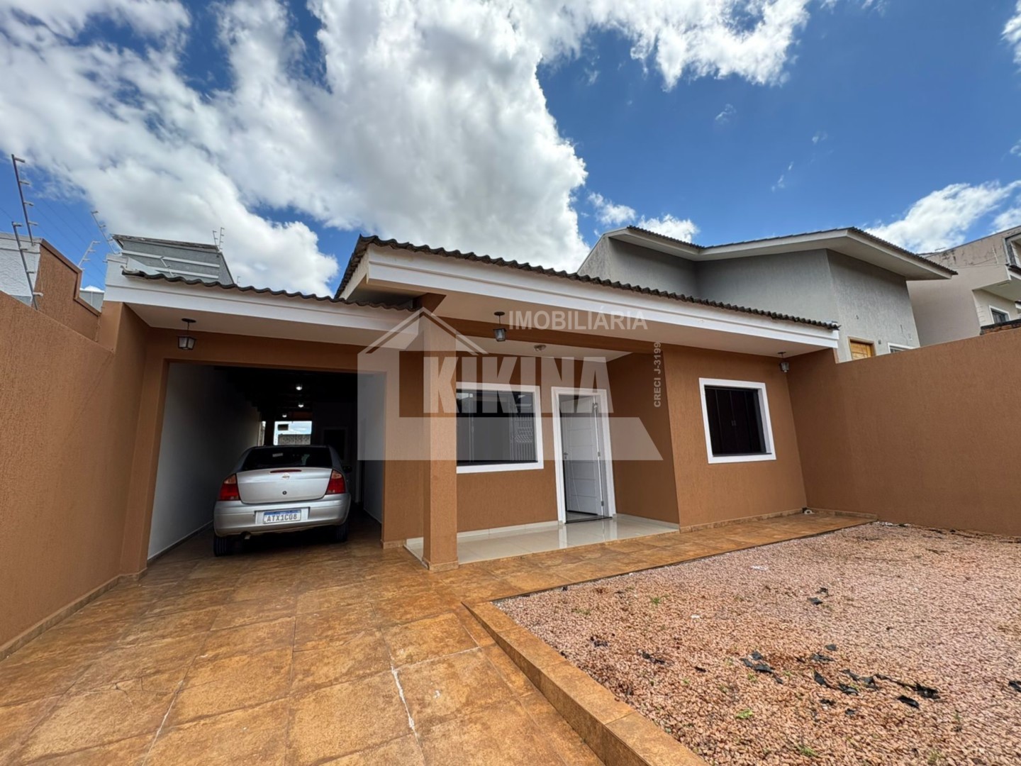 Casa à venda em Colonia Dona Luiza, Ponta Grossa — Portal Chave Fácil