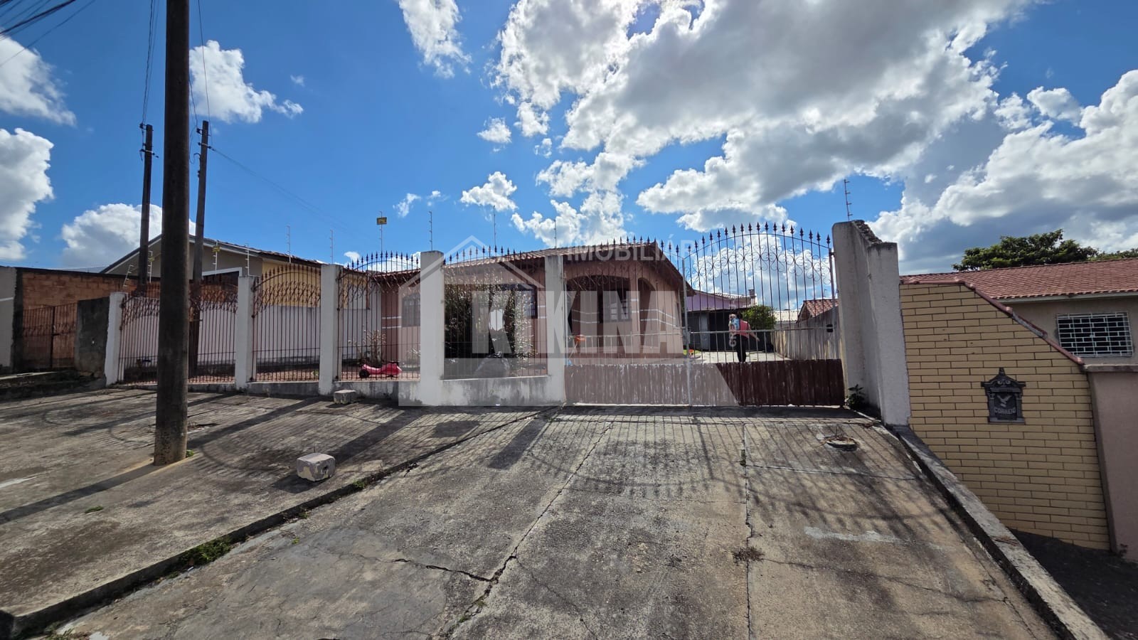 Casa à venda em Contorno, Ponta Grossa — Portal Chave Fácil