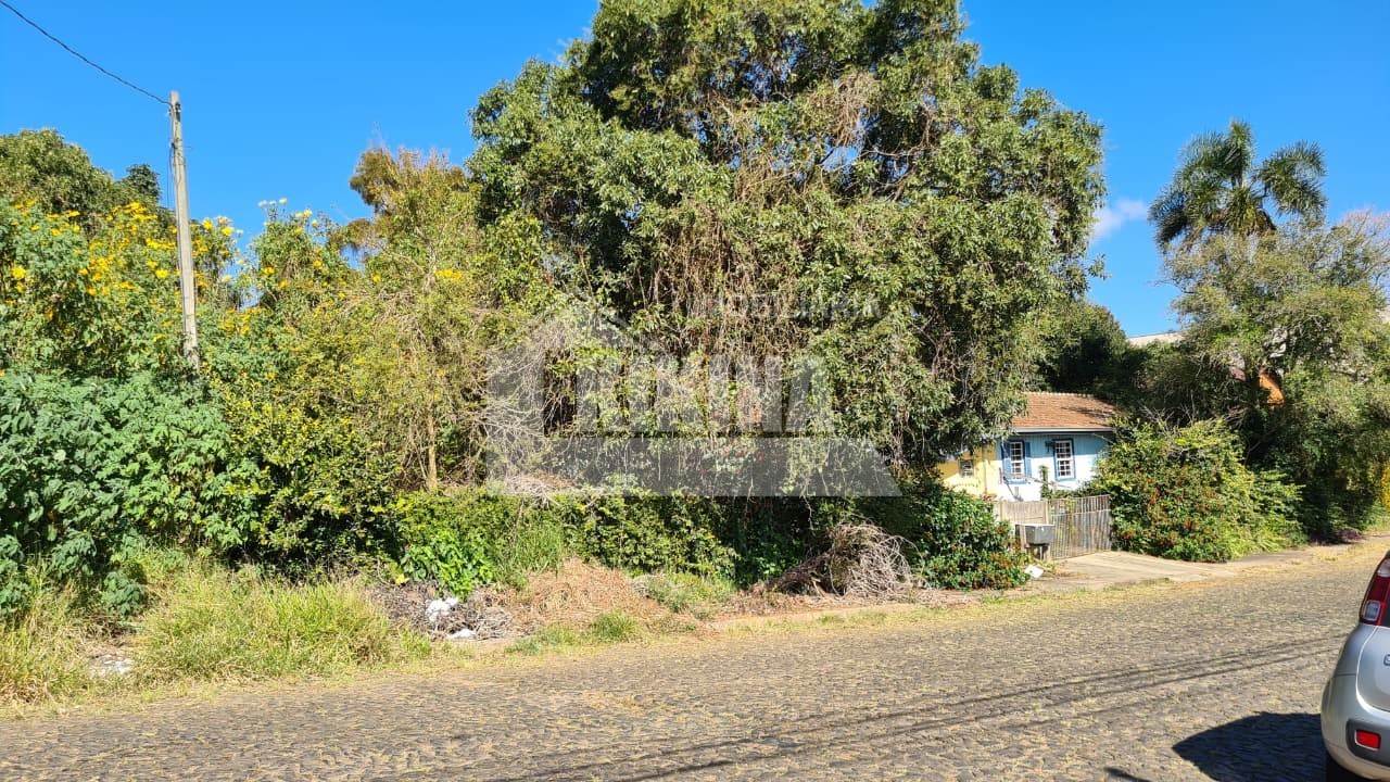 Terreno/Área à venda em Uvaranas, Ponta Grossa — Portal Chave Fácil